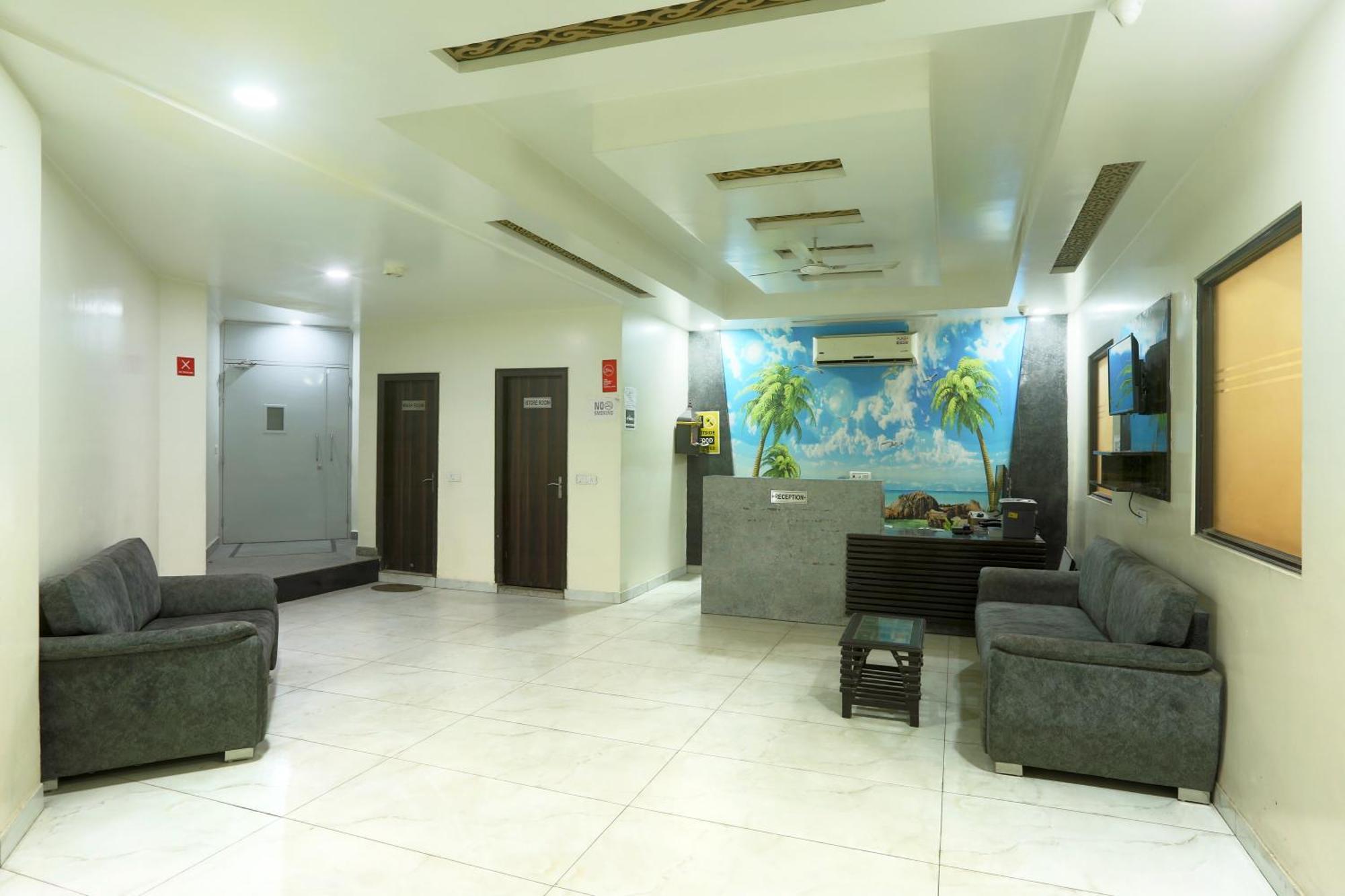 Airport Hotel Classic Park New Delhi Exterior foto